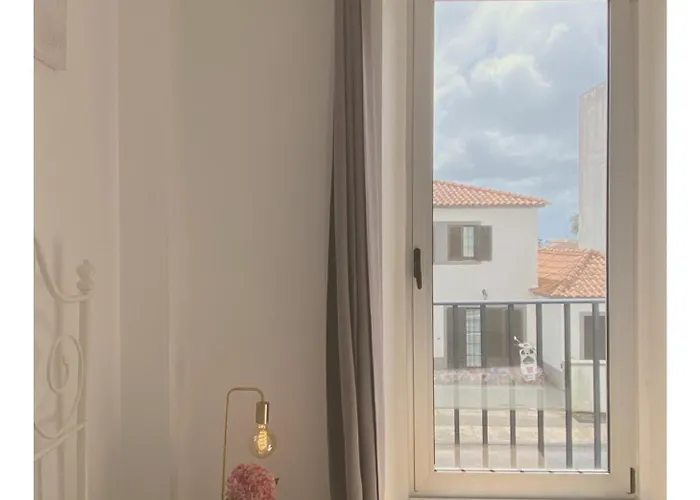 לינה וארוחת בוקר Casa Physalis Ponta Delgada